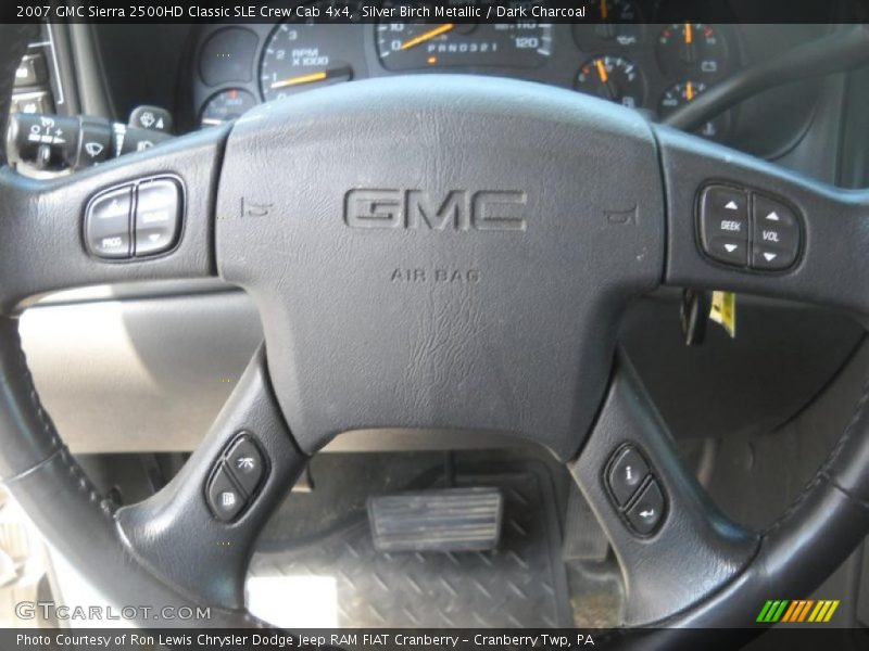 Silver Birch Metallic / Dark Charcoal 2007 GMC Sierra 2500HD Classic SLE Crew Cab 4x4