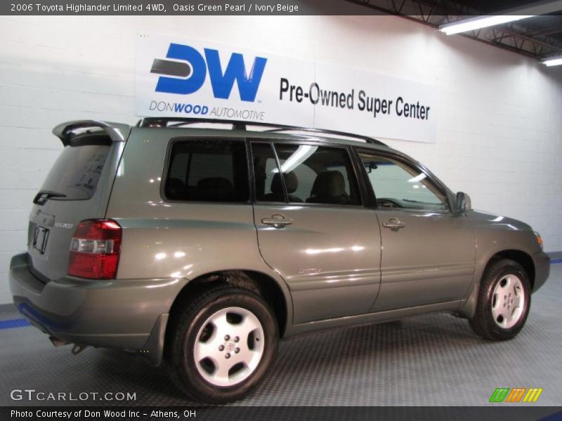 Oasis Green Pearl / Ivory Beige 2006 Toyota Highlander Limited 4WD