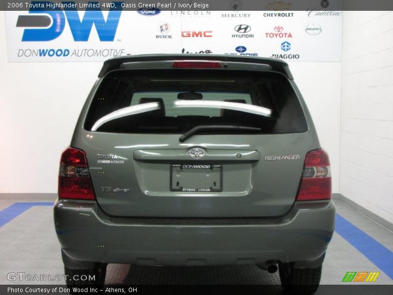 Oasis Green Pearl / Ivory Beige 2006 Toyota Highlander Limited 4WD