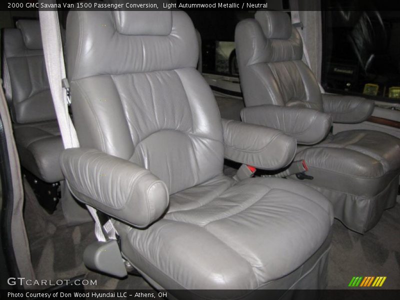 Light Autumnwood Metallic / Neutral 2000 GMC Savana Van 1500 Passenger Conversion