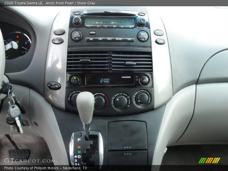 Arctic Frost Pearl / Stone Gray 2006 Toyota Sienna LE