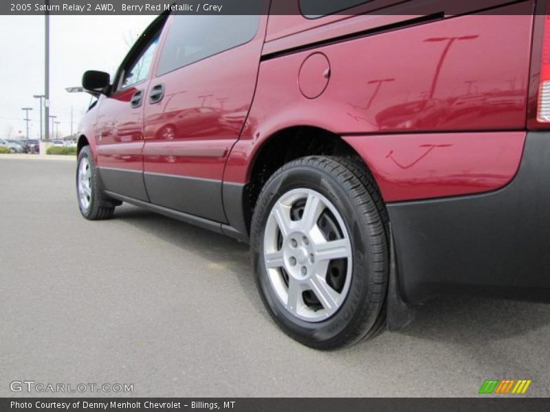 Berry Red Metallic / Grey 2005 Saturn Relay 2 AWD