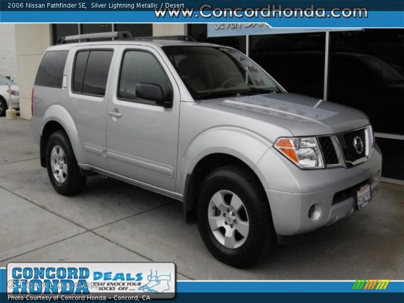 Silver Lightning Metallic / Desert 2006 Nissan Pathfinder SE