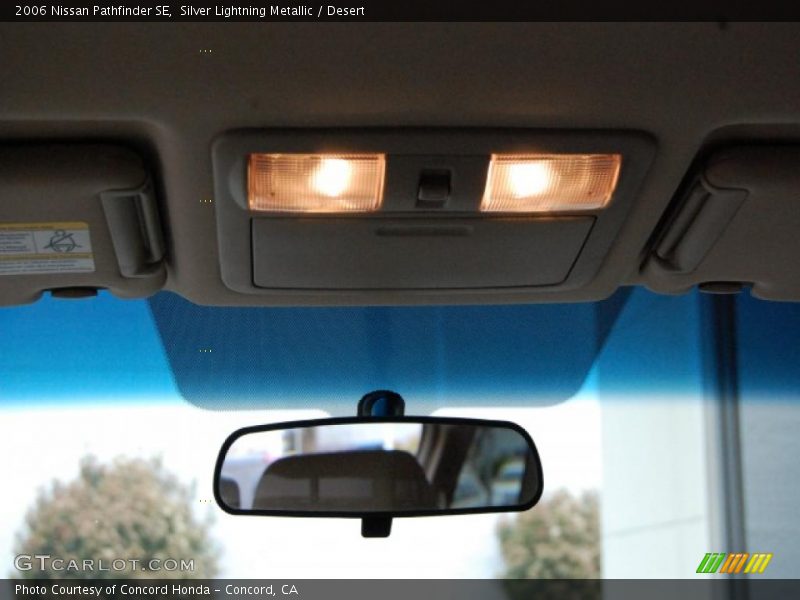 Silver Lightning Metallic / Desert 2006 Nissan Pathfinder SE