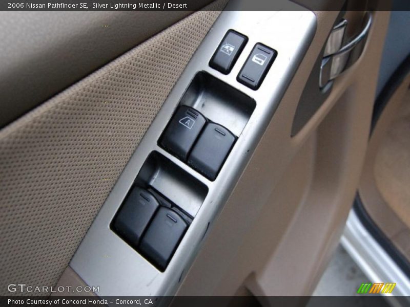 Silver Lightning Metallic / Desert 2006 Nissan Pathfinder SE