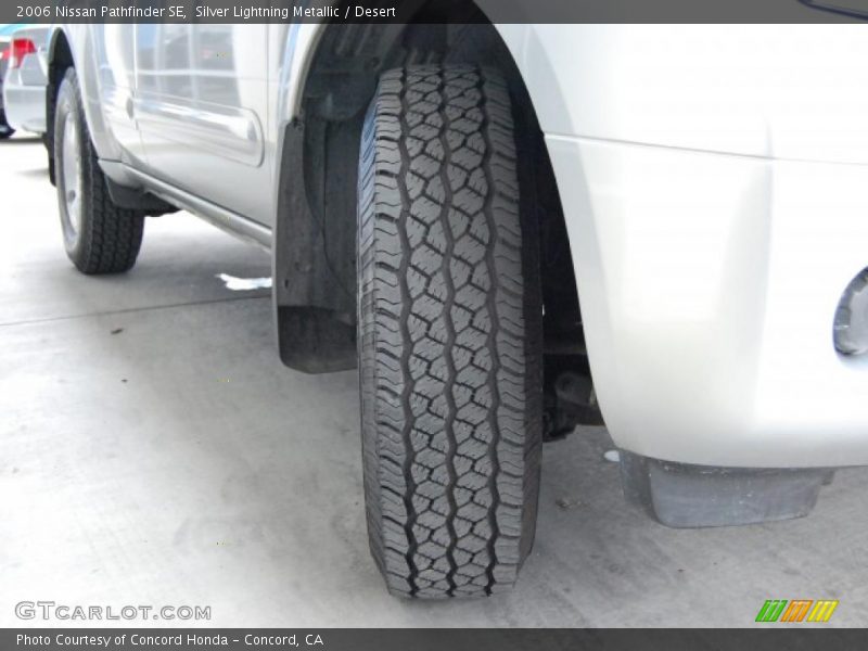 Silver Lightning Metallic / Desert 2006 Nissan Pathfinder SE