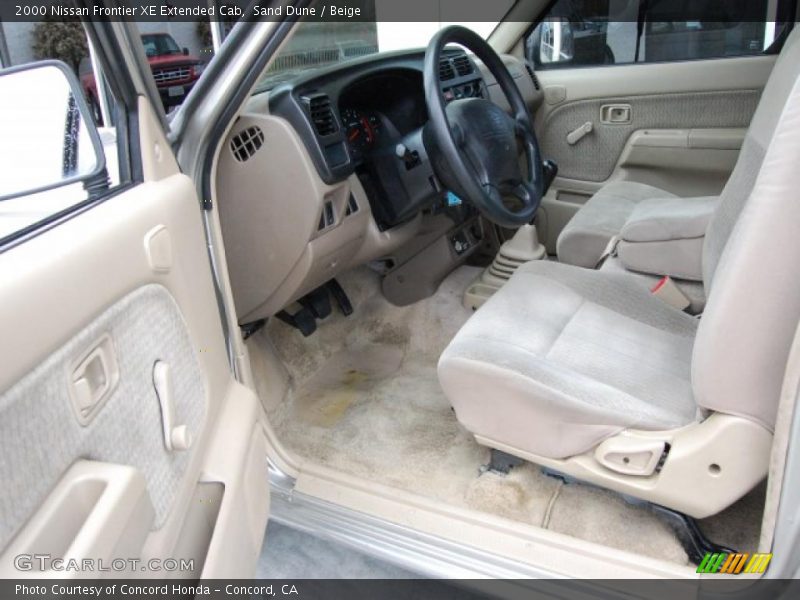 Sand Dune / Beige 2000 Nissan Frontier XE Extended Cab