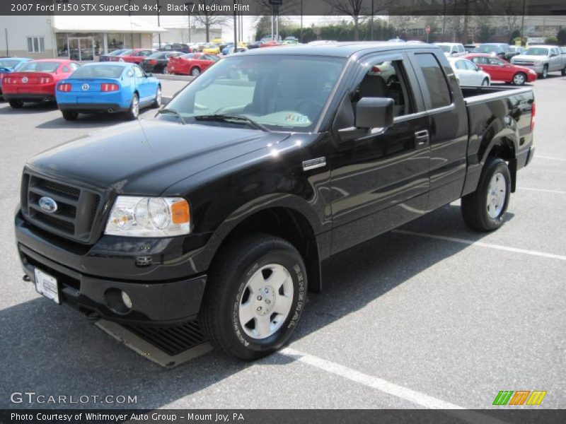 Black / Medium Flint 2007 Ford F150 STX SuperCab 4x4