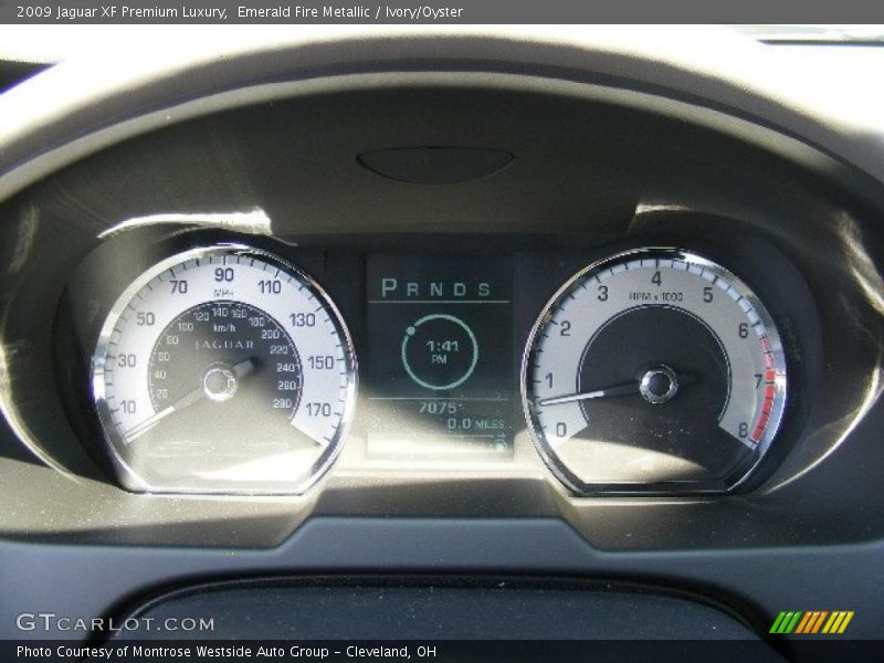 Emerald Fire Metallic / Ivory/Oyster 2009 Jaguar XF Premium Luxury