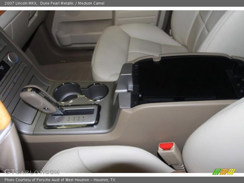 Dune Pearl Metallic / Medium Camel 2007 Lincoln MKX