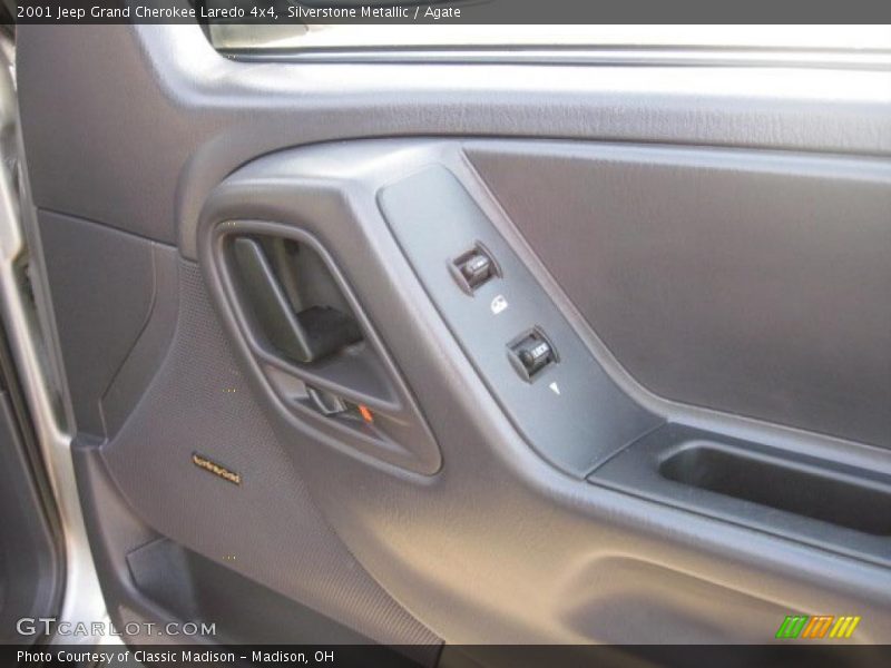 Silverstone Metallic / Agate 2001 Jeep Grand Cherokee Laredo 4x4