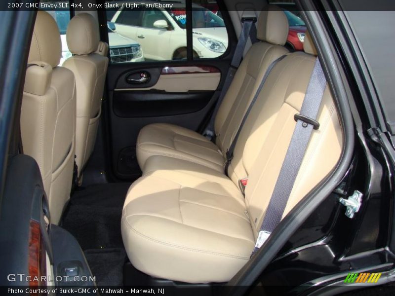 Onyx Black / Light Tan/Ebony 2007 GMC Envoy SLT 4x4