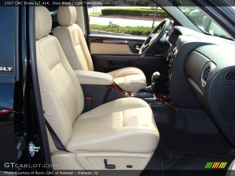 Onyx Black / Light Tan/Ebony 2007 GMC Envoy SLT 4x4