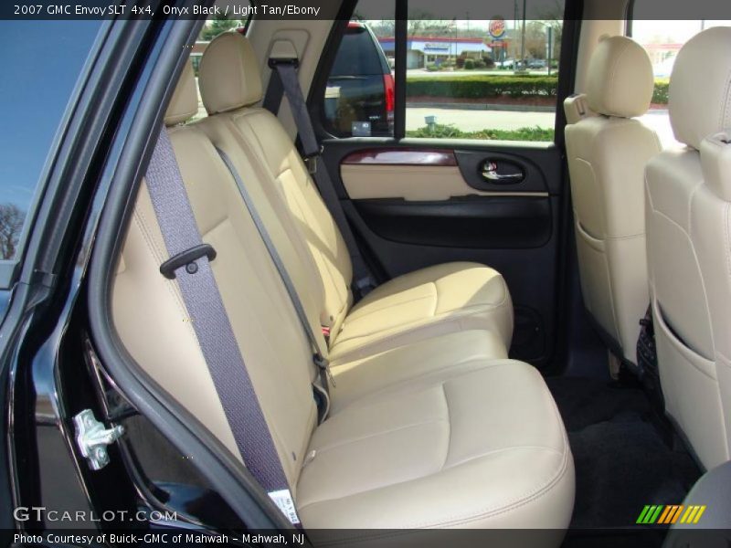 Onyx Black / Light Tan/Ebony 2007 GMC Envoy SLT 4x4