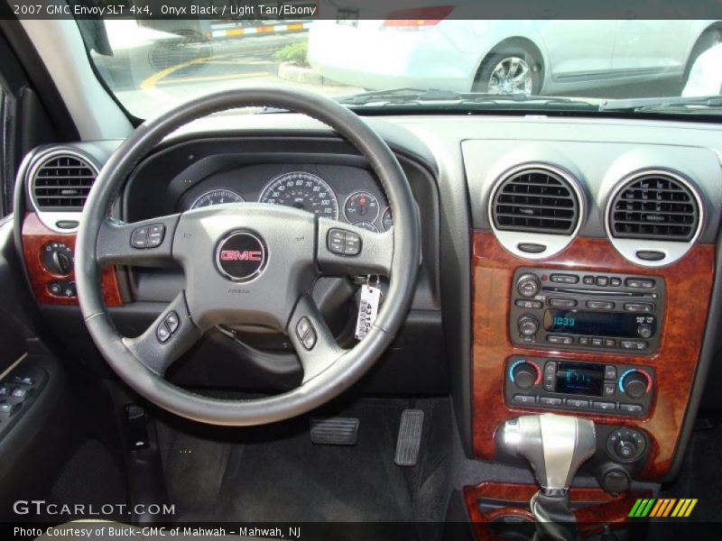 Onyx Black / Light Tan/Ebony 2007 GMC Envoy SLT 4x4