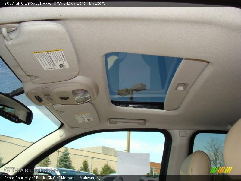 Onyx Black / Light Tan/Ebony 2007 GMC Envoy SLT 4x4