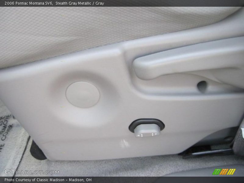Stealth Gray Metallic / Gray 2006 Pontiac Montana SV6
