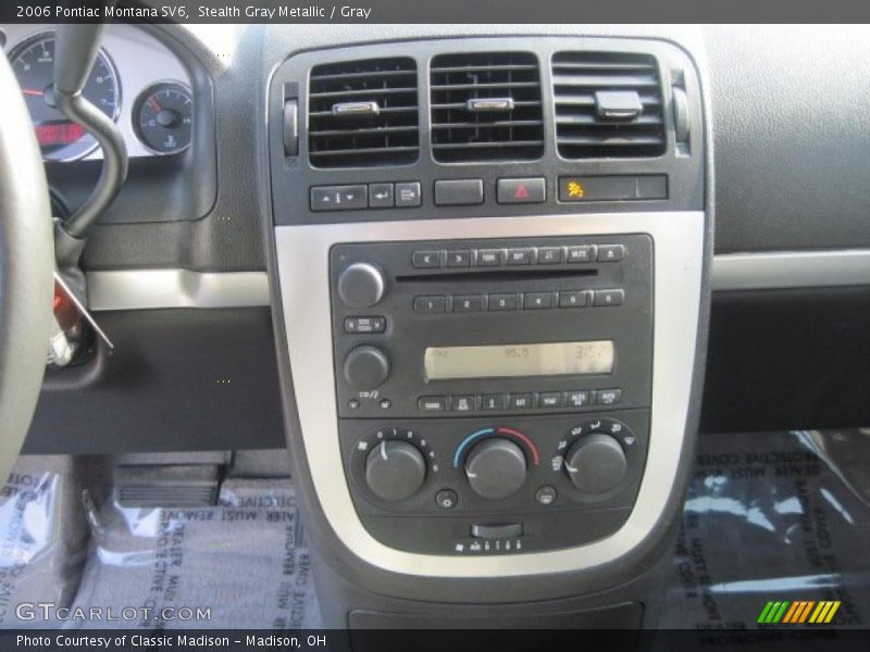 Stealth Gray Metallic / Gray 2006 Pontiac Montana SV6