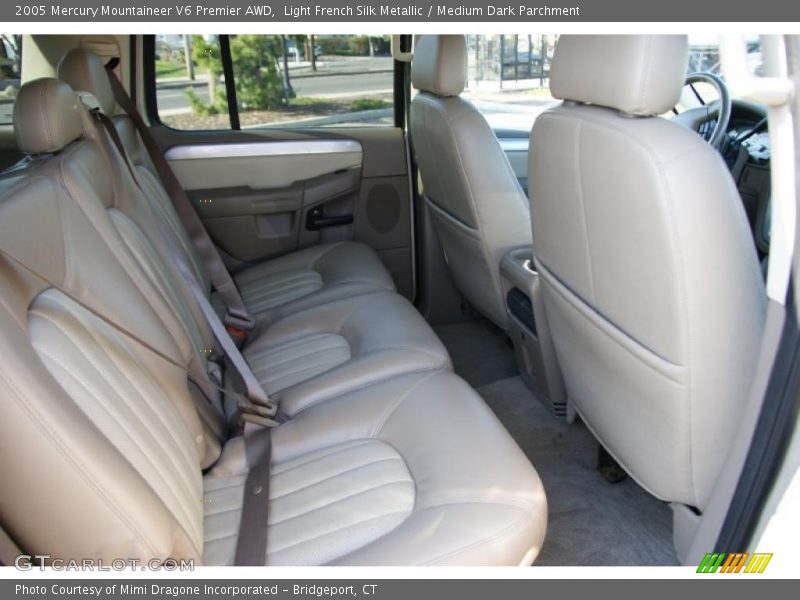 Light French Silk Metallic / Medium Dark Parchment 2005 Mercury Mountaineer V6 Premier AWD