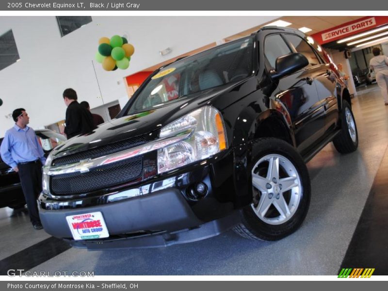 Black / Light Gray 2005 Chevrolet Equinox LT