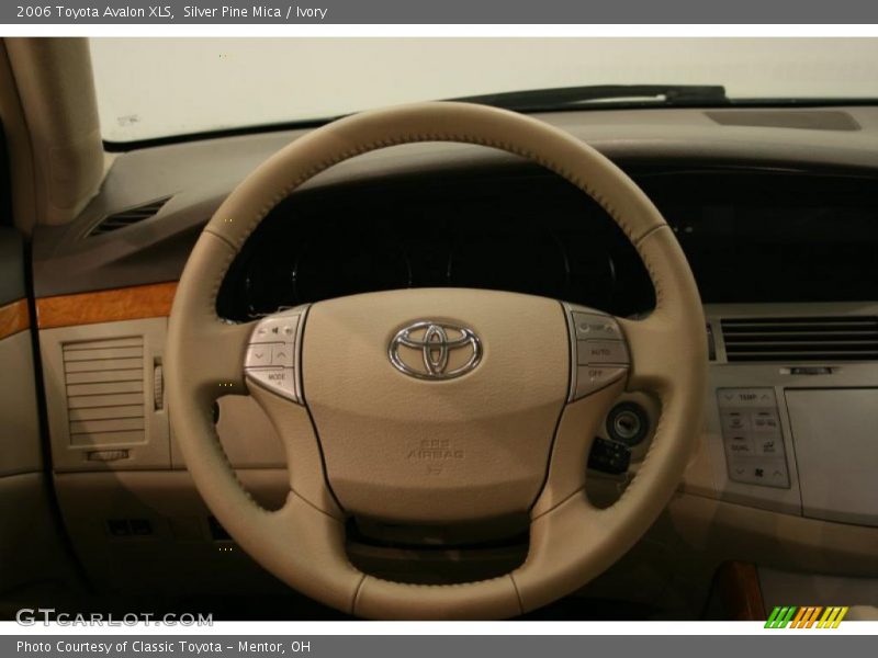 Silver Pine Mica / Ivory 2006 Toyota Avalon XLS