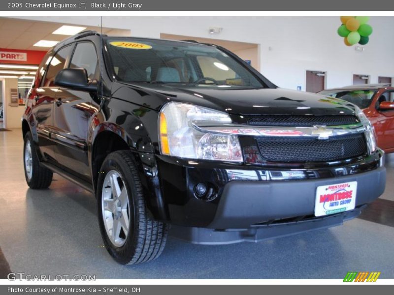 Black / Light Gray 2005 Chevrolet Equinox LT