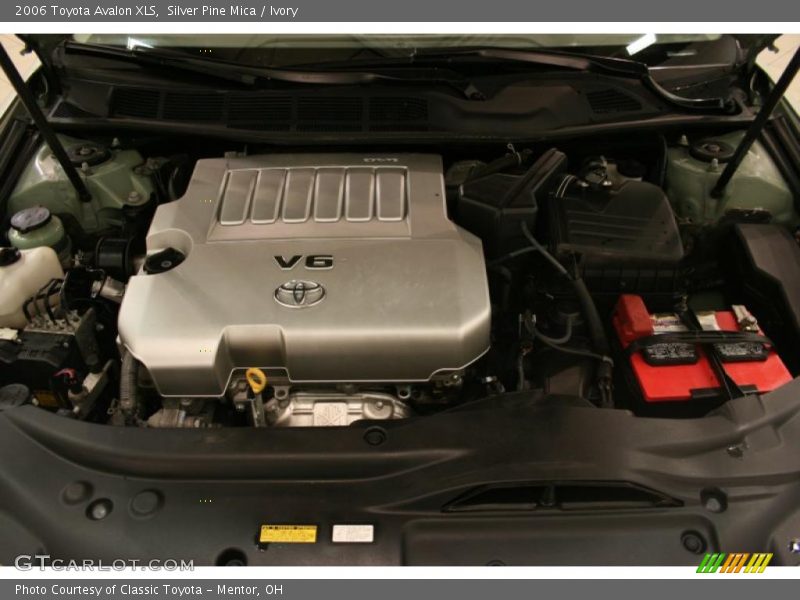 Silver Pine Mica / Ivory 2006 Toyota Avalon XLS