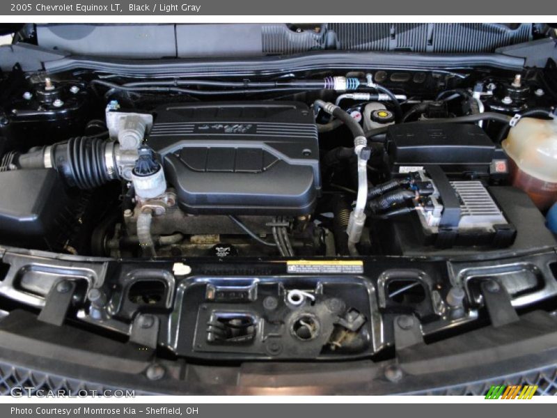 Black / Light Gray 2005 Chevrolet Equinox LT