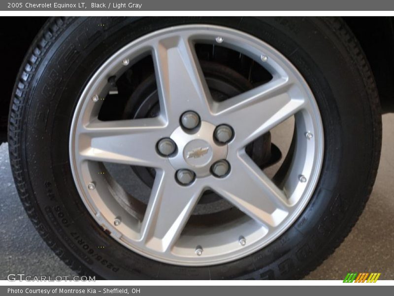 Black / Light Gray 2005 Chevrolet Equinox LT