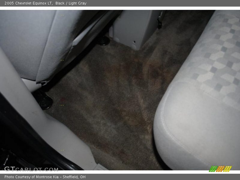 Black / Light Gray 2005 Chevrolet Equinox LT