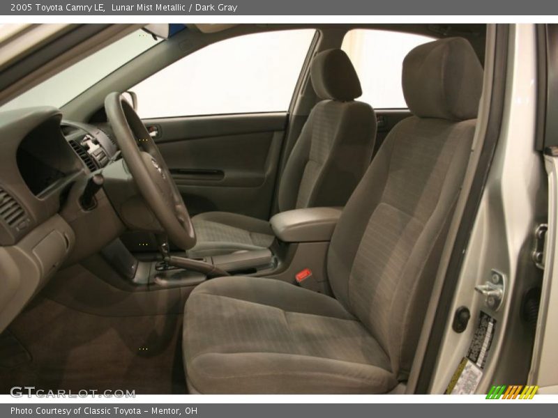 Lunar Mist Metallic / Dark Gray 2005 Toyota Camry LE