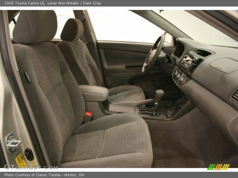 Lunar Mist Metallic / Dark Gray 2005 Toyota Camry LE