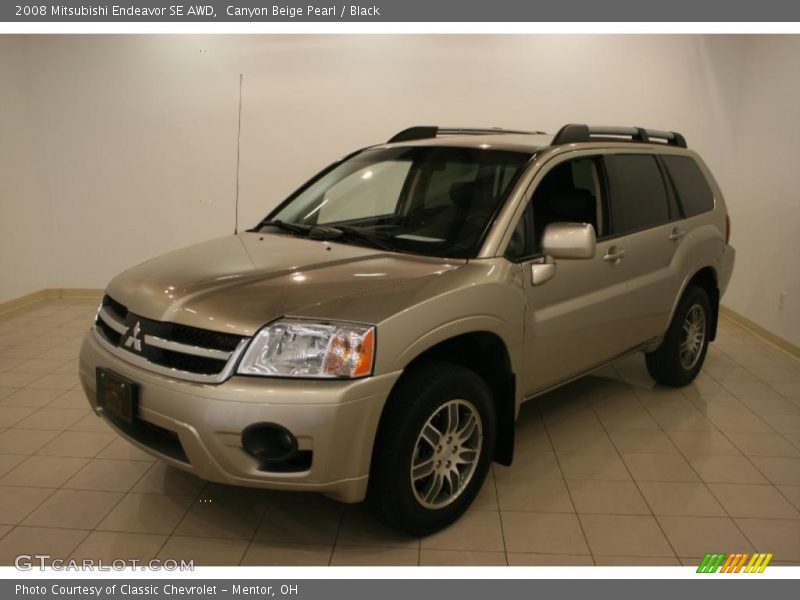 Canyon Beige Pearl / Black 2008 Mitsubishi Endeavor SE AWD