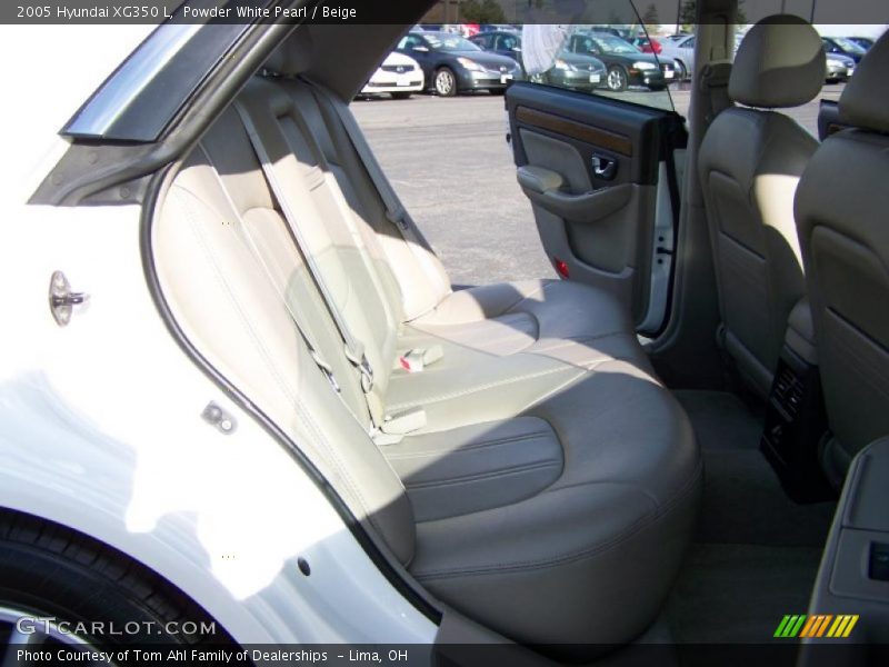 Powder White Pearl / Beige 2005 Hyundai XG350 L