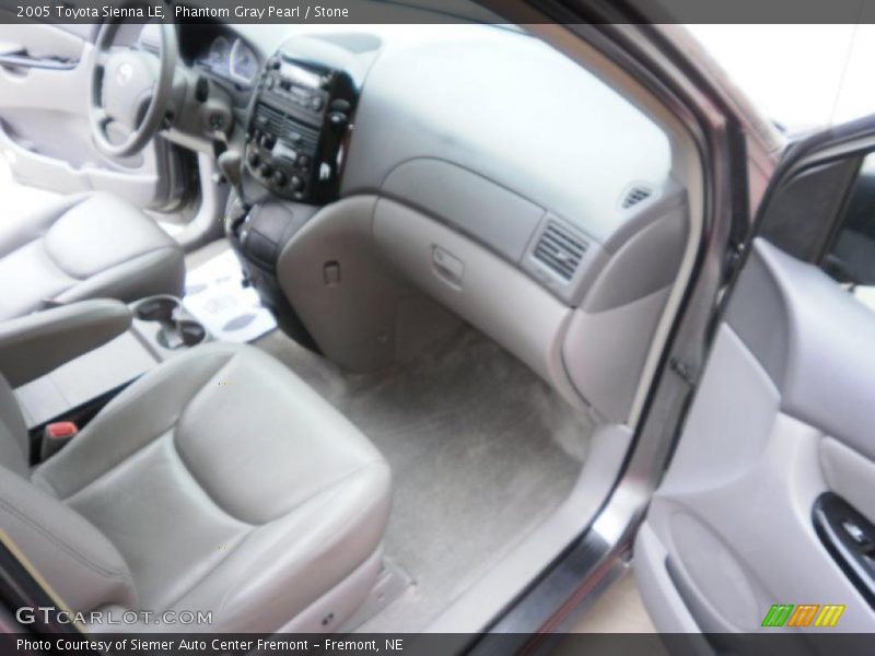 Phantom Gray Pearl / Stone 2005 Toyota Sienna LE