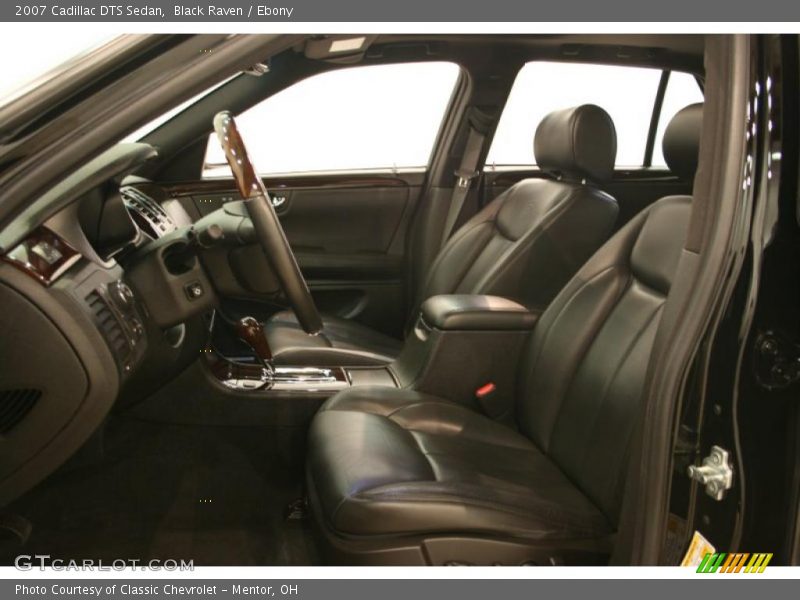 Black Raven / Ebony 2007 Cadillac DTS Sedan