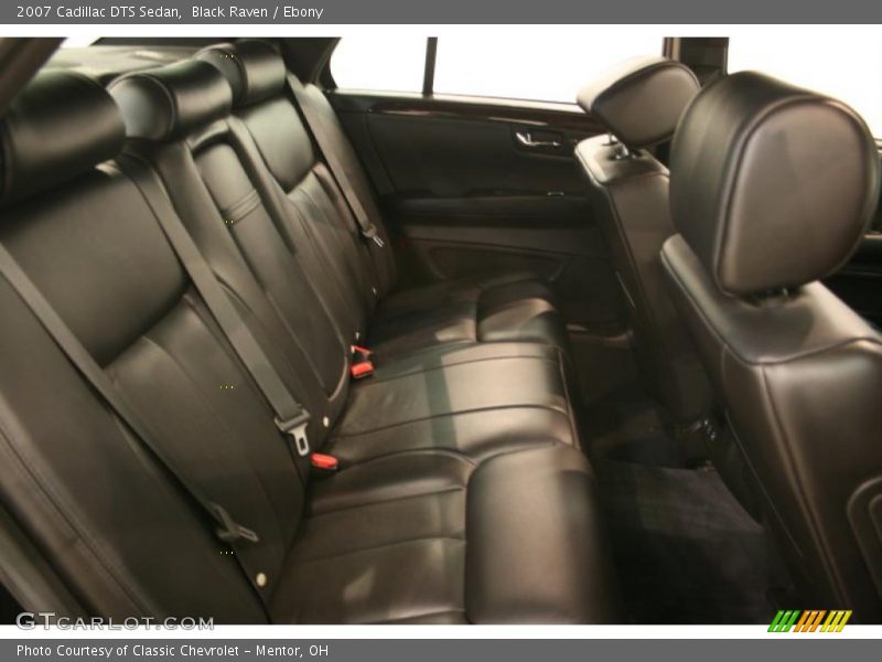 Black Raven / Ebony 2007 Cadillac DTS Sedan