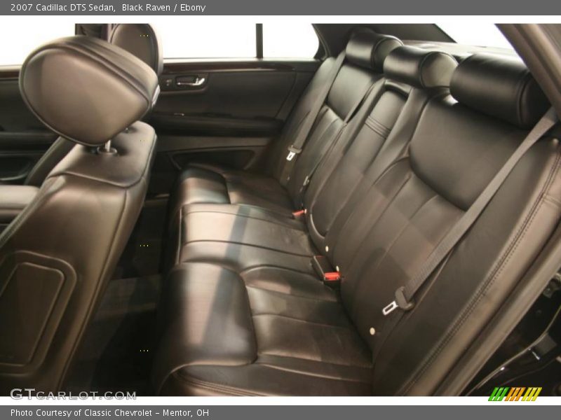 Black Raven / Ebony 2007 Cadillac DTS Sedan