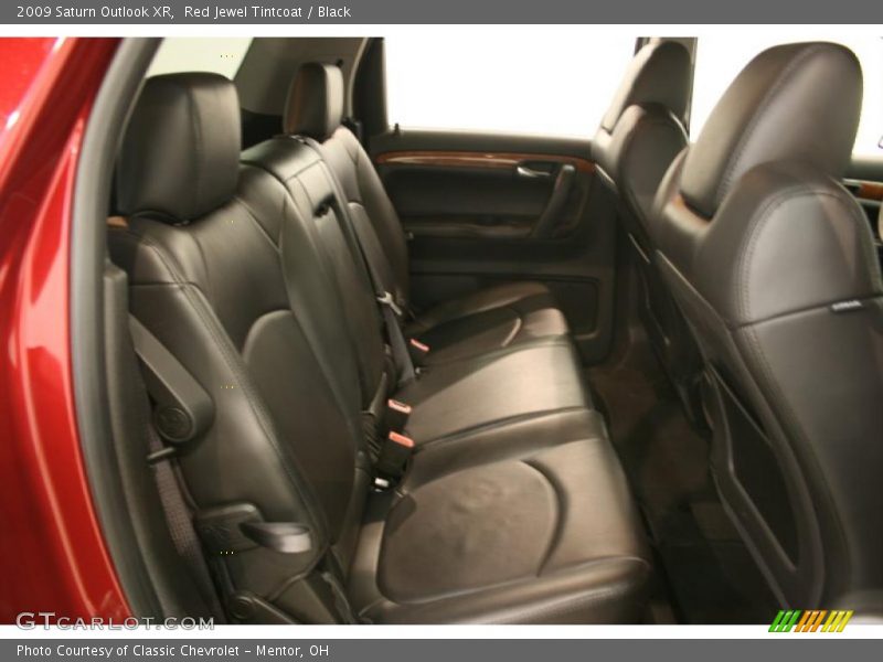Red Jewel Tintcoat / Black 2009 Saturn Outlook XR