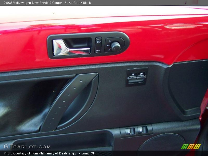 Salsa Red / Black 2008 Volkswagen New Beetle S Coupe