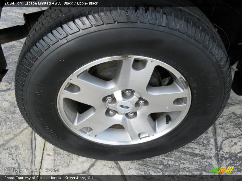 Black / Ebony Black 2004 Ford Escape Limited 4WD