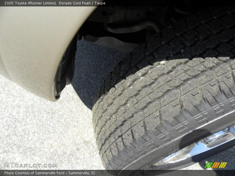 Dorado Gold Pearl / Taupe 2005 Toyota 4Runner Limited