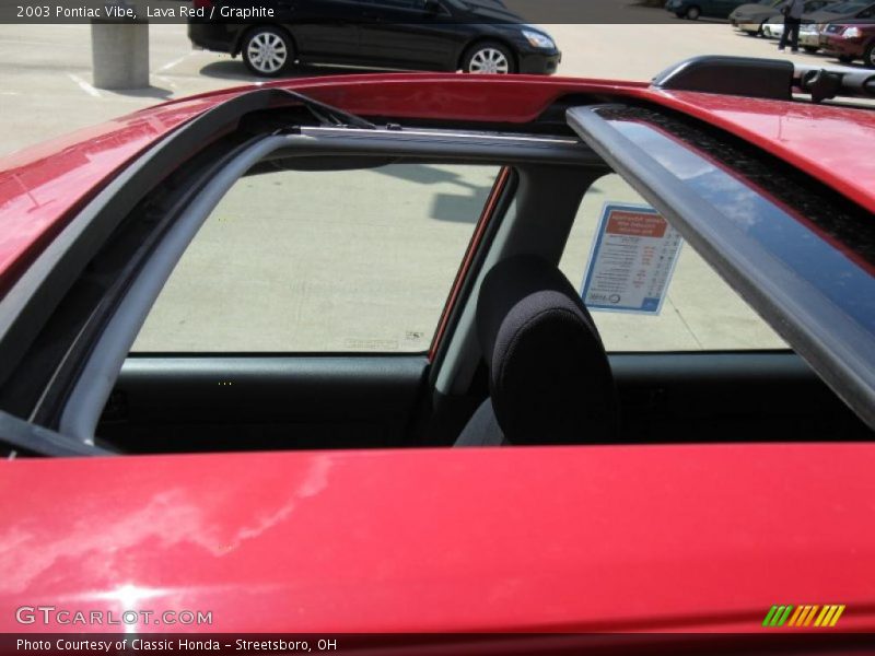 Lava Red / Graphite 2003 Pontiac Vibe