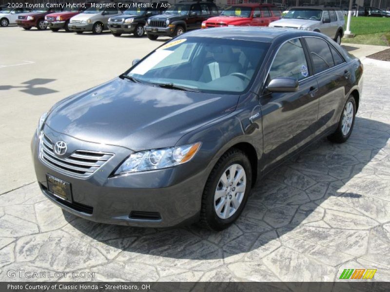 Magnetic Gray Metallic / Ash 2009 Toyota Camry Hybrid