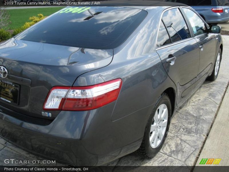 Magnetic Gray Metallic / Ash 2009 Toyota Camry Hybrid