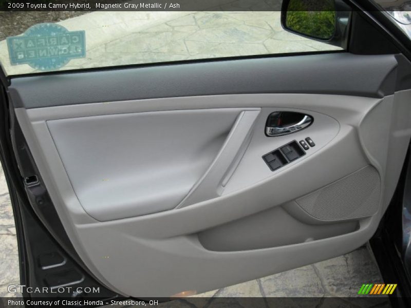Magnetic Gray Metallic / Ash 2009 Toyota Camry Hybrid