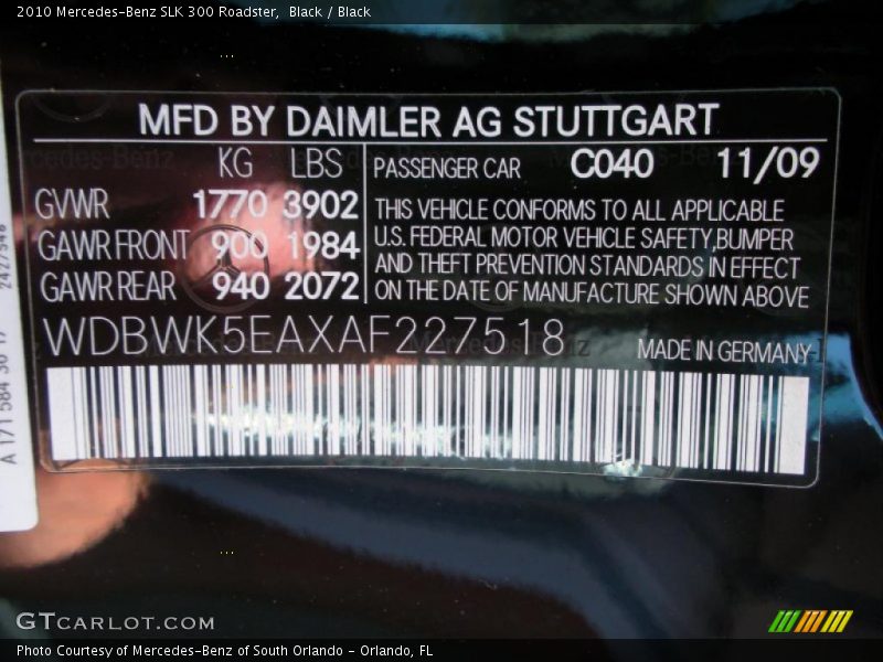 Black / Black 2010 Mercedes-Benz SLK 300 Roadster
