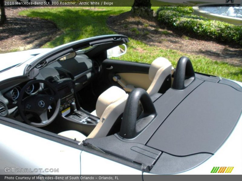 Arctic White / Beige 2010 Mercedes-Benz SLK 300 Roadster