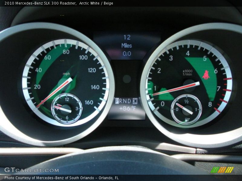 Arctic White / Beige 2010 Mercedes-Benz SLK 300 Roadster