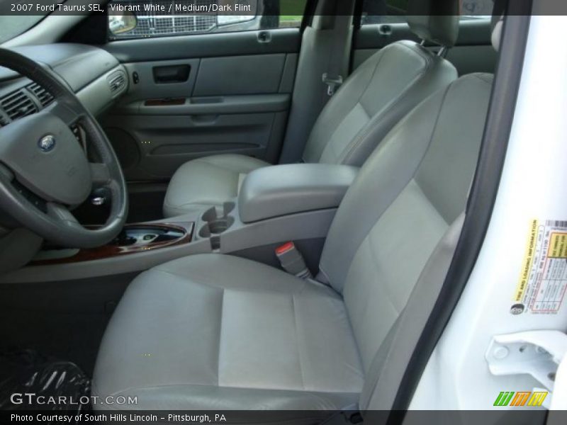 Vibrant White / Medium/Dark Flint 2007 Ford Taurus SEL